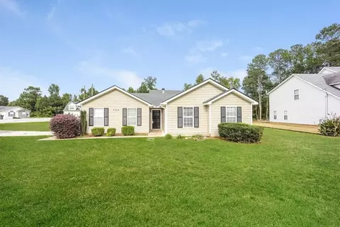 725 Cherry Branch Cir, Fairburn, GA 30213