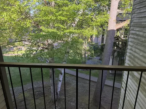 4605 NE 34th St H22 #1, Bellevue, WA 98007
