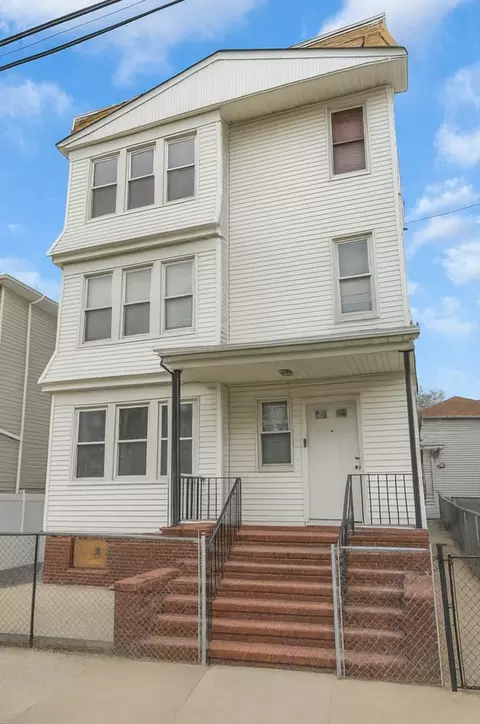 55 Schley St # 3, Newark, NJ 07112