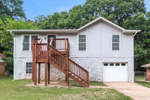 428 Willow Ln, Bessemer, AL 35023