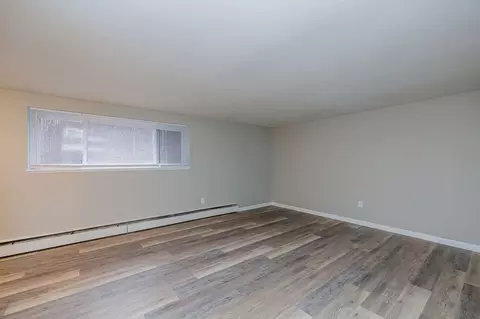 163 E Bridge St #306, Berea, OH 44017
