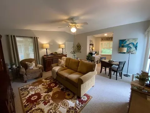 111 Alan A Dale Cir # COTTAGE, Denton, TX 76209