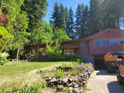 1704 E 19th Ave, Spokane, WA 99203