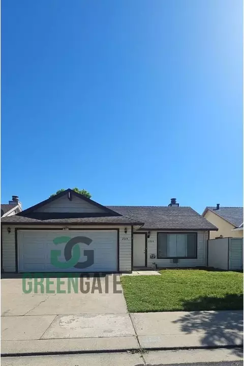 2024 Amsterdam Ln, Modesto, CA 95356