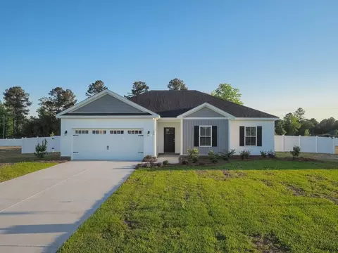 206 Aunt Bee Blvd, Statesboro, GA 30458
