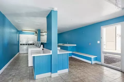3161 W Cheryl Dr, Phoenix, AZ 85051