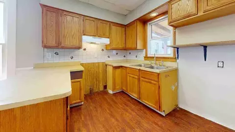 3452 W 44th St, Cleveland, OH 44109