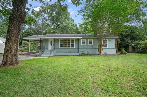 4273 Vega Dr, Mobile, AL 36693