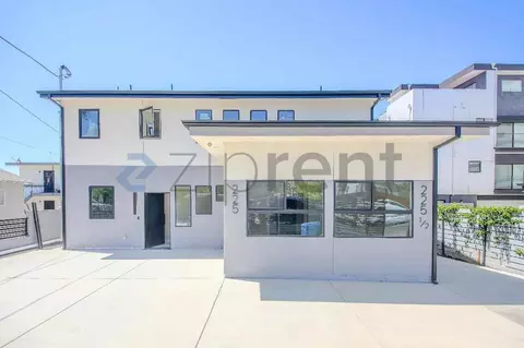 225 N Burlington Ave #1-2, Los Angeles, CA 90026