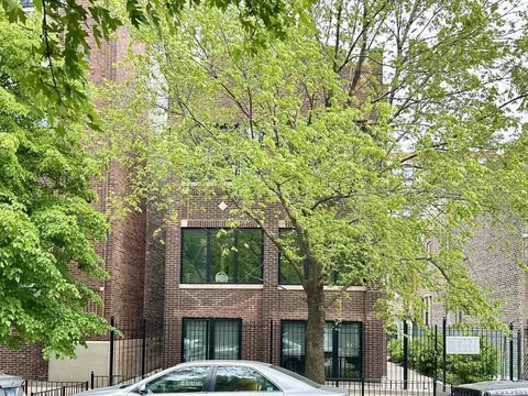 1933 N Fairfield Ave #2F, Chicago, IL 60647