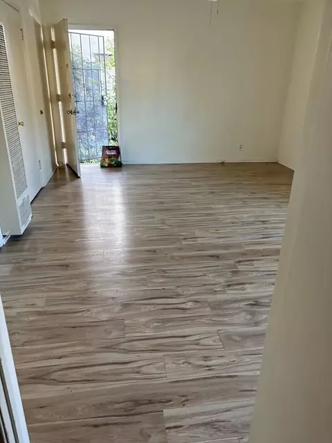 6320 Orange St #1, Los Angeles, CA 90048