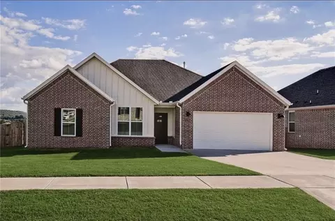 951 Sugar Loaf St #NA, Prairie Grove, AR 72753