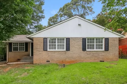 558 Wavelyn Way, Riverdale, GA 30274