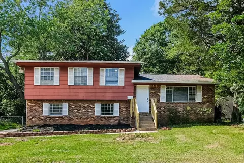 8392 San Jose Trl, Jonesboro, GA 30236