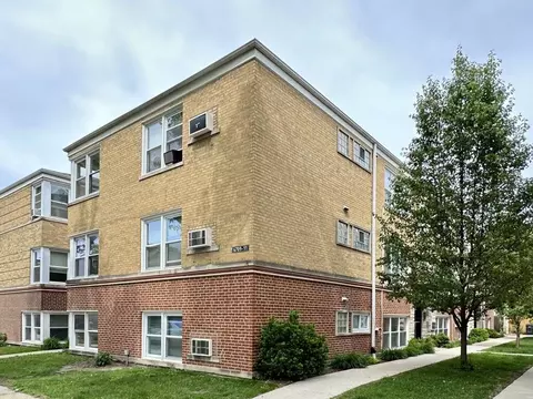 6709 N California Ave #GN, Chicago, IL 60645