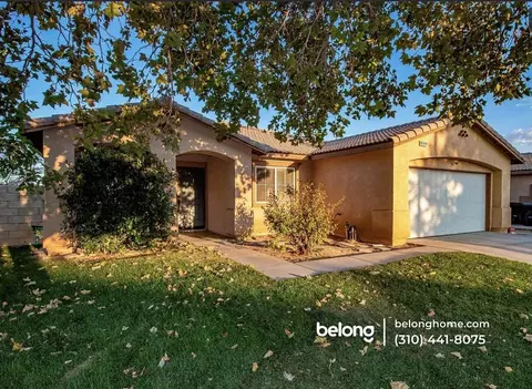 45444 Spahn Ln, Lancaster, CA 93535