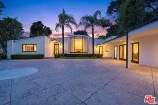 999 Casiano Rd, Los Angeles, CA 90049