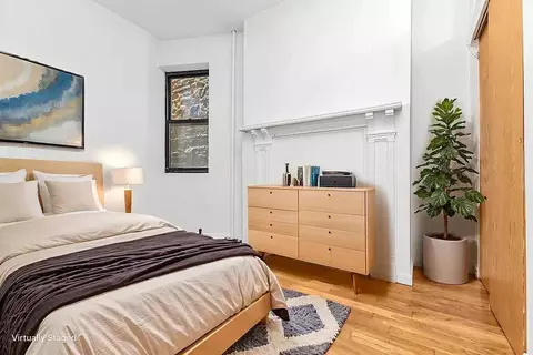 25 Thompson St #23, New York, NY 10013