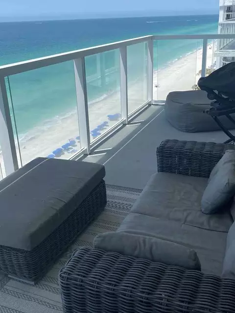 2425 Gulf Of Mexico Dr #PH15C, Longboat Key, FL 34228