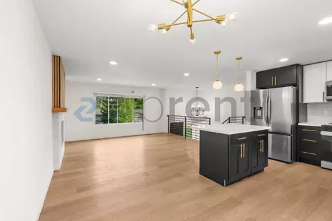 302 225th St SW, Bothell, WA 98021 photo 9