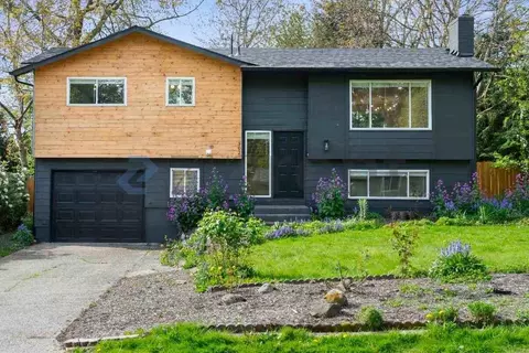 302 225th St SW, Bothell, WA 98021 photo 1