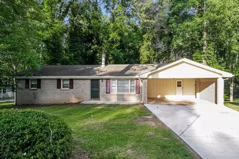 355 Arcadia Pl SW, Lilburn, GA 30047