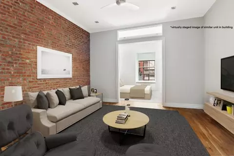 7 E 75th St #4D, New York, NY 10021