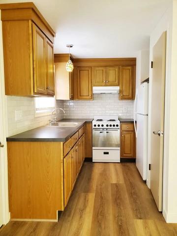 92 Oakdale Ave #3, Winsted, CT 06098