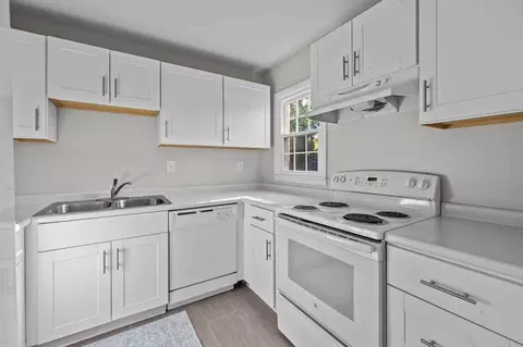 4600 Coronado Dr #B, Charlotte, NC 28212