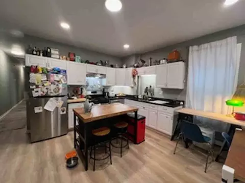 946 State St #2R, New Haven, CT 06511