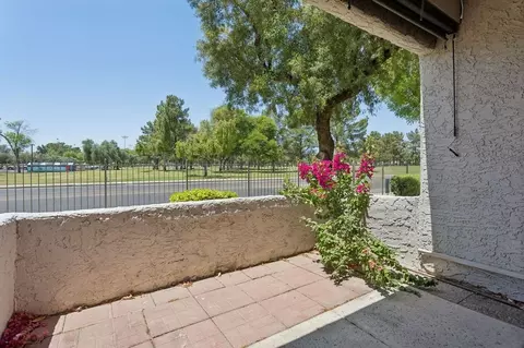 4444 E Paradise Village Pkwy N #129, Phoenix, AZ 85032
