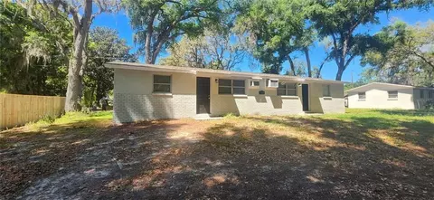 5320 Pine St # A, Seffner, FL 33584