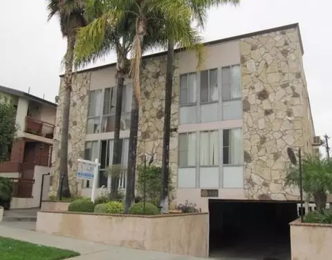 630 E Orange Grove Ave #J, Burbank, CA 91501