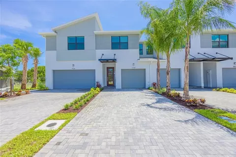 7040 Channing Ave, Greenacres, FL 33467