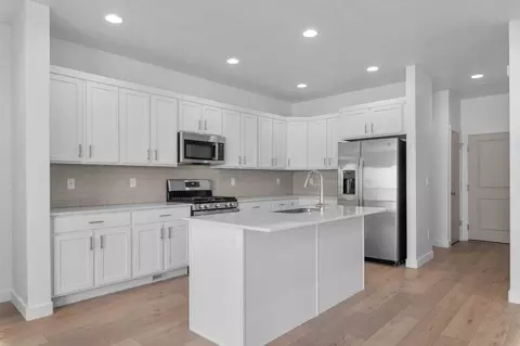 1614 E 6820 N, Eagle Mountain, UT 84005