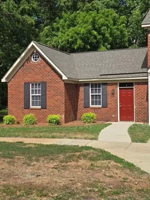 1868 Arbors Dr #A, Gastonia, NC 28054