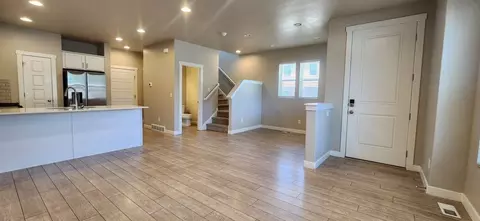 1255 N Main St, Bountiful, UT 84010
