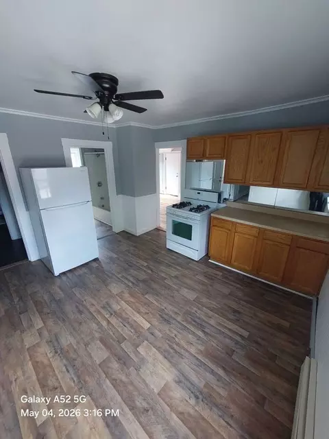59 Dwight St, New Britain, CT 06051