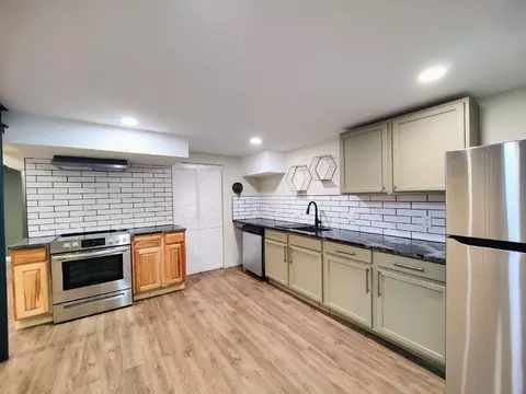 7770 S Kit Carson Dr #2, Centennial, CO 80122