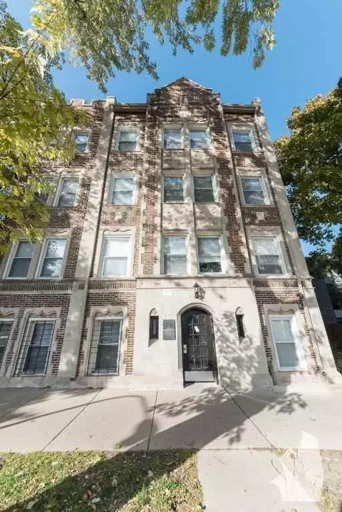 2936 W Palmer St #408, Chicago, IL 60647