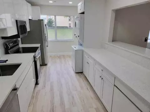 2733 Zorno Way, Delray Beach, FL 33445