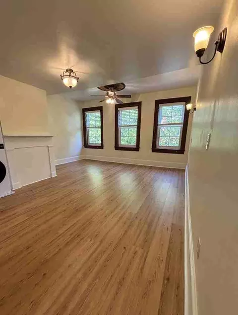 1315 Hollins St #2, Baltimore, MD 21223