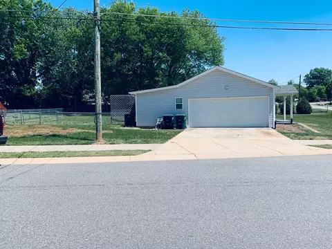 152 Talley St #NA, Troutman, NC 28166