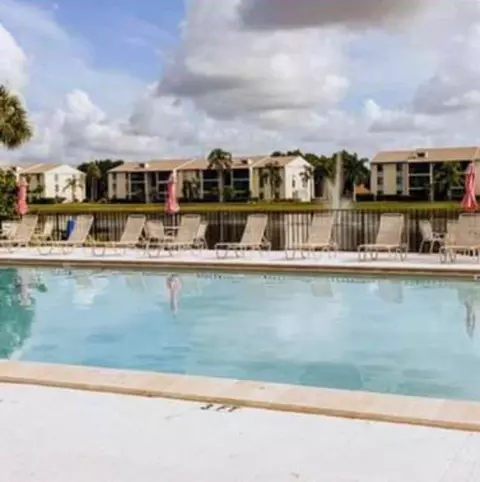 1105 Green Pine Blvd #C1, West Palm Beach, FL 33409