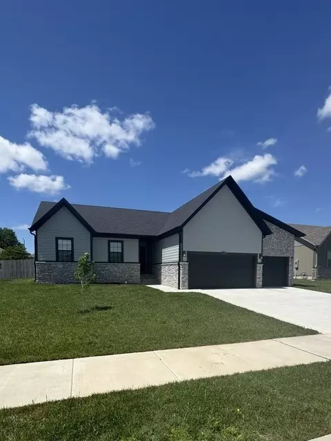 1413 N Lyon Ave #NA, Republic, MO 65738