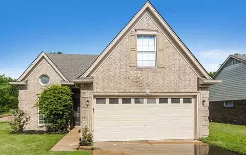 4880 Briona St, Memphis, TN 38125
