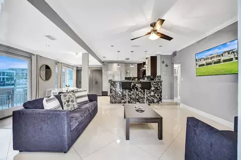 37 Hendricks Isle #1503944P, Fort Lauderdale, FL 33301