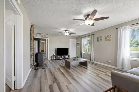 600 NE 3rd St #1529260P, Hermiston, OR 97838