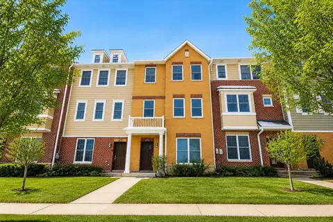 10608 Alice Mae Ct, Orland Park, IL 60462