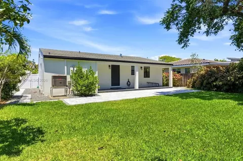 1248 SW 32nd St, Fort Lauderdale, FL 33315
